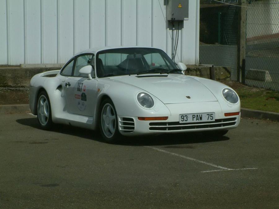  Porsche 959 1986 года  (фото 28 из 70)